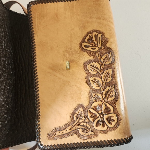 Vintage 1970s Ostrich Tooled Floral Leather Shoulder Bag Purse Boho Festival 70s - Picture 5 of 10
